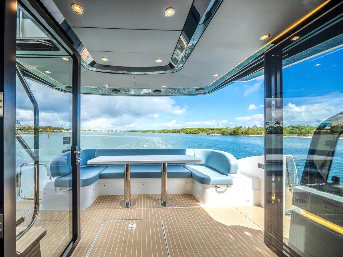 2026 Cruisers Yachts 57 FLY 57.0 feet, Hollywood, Florida #16