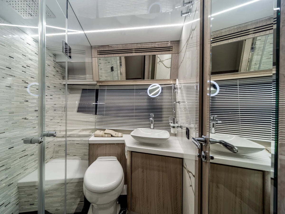 2027 Galeon 700 SKY 72.0 feet, Inuvik, Northwest Territories #63