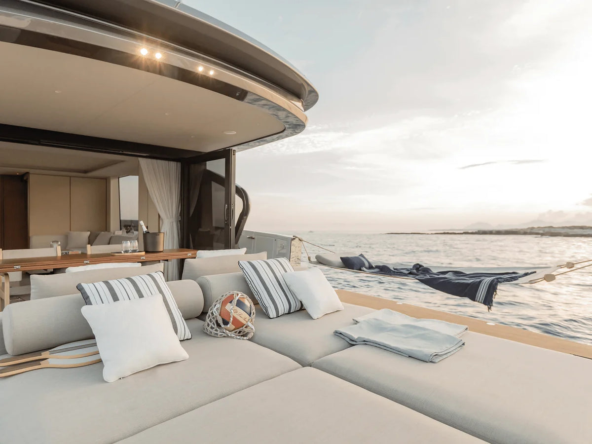 2027 Azimut Seadeck 7 71.0 feet, Hollywood, Florida #4