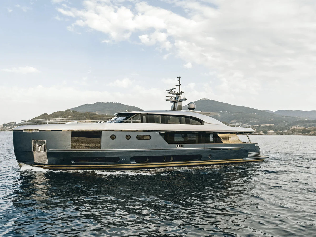 2026 Azimut Magellano 30M 98.0 feet, Inuvik, Northwest Territories #12