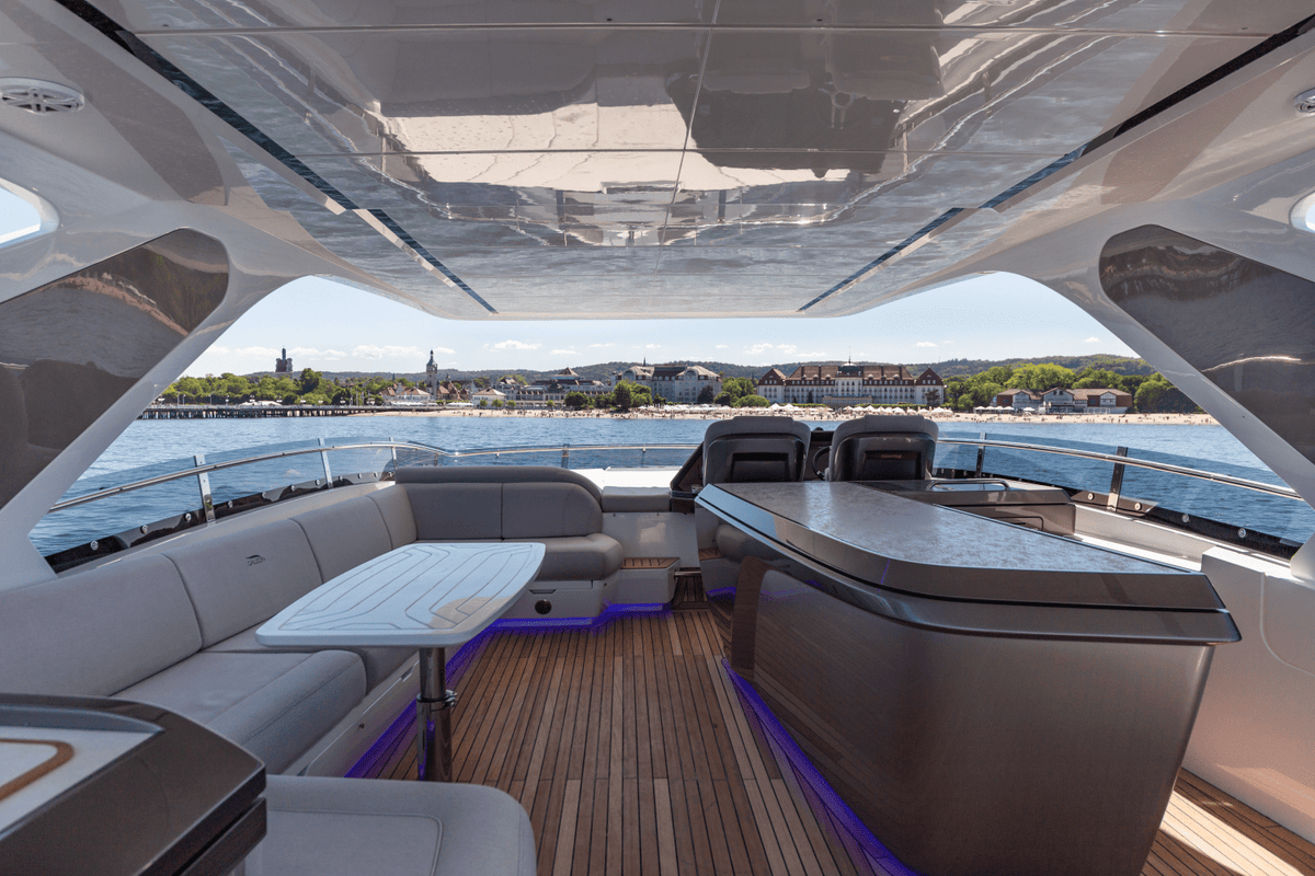 2027 Galeon 800 FLY 83.0 feet, Inuvik, Northwest Territories #22