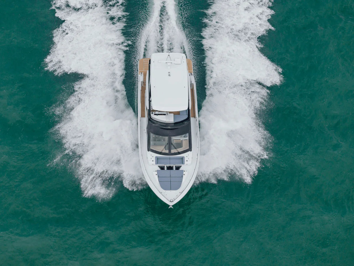 2026 Cruisers Yachts 57 FLY 57.0 feet, Inuvik, Northwest Territories #4